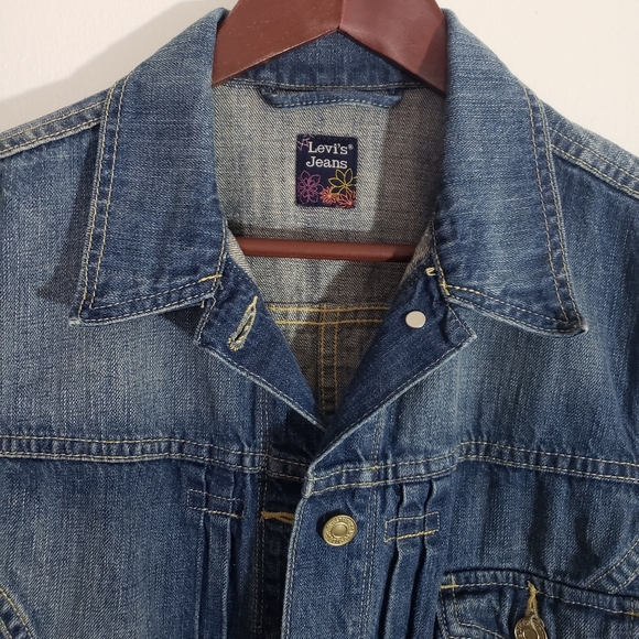 Levi's Jeans Jacket, Women, - Picture 5 of 9